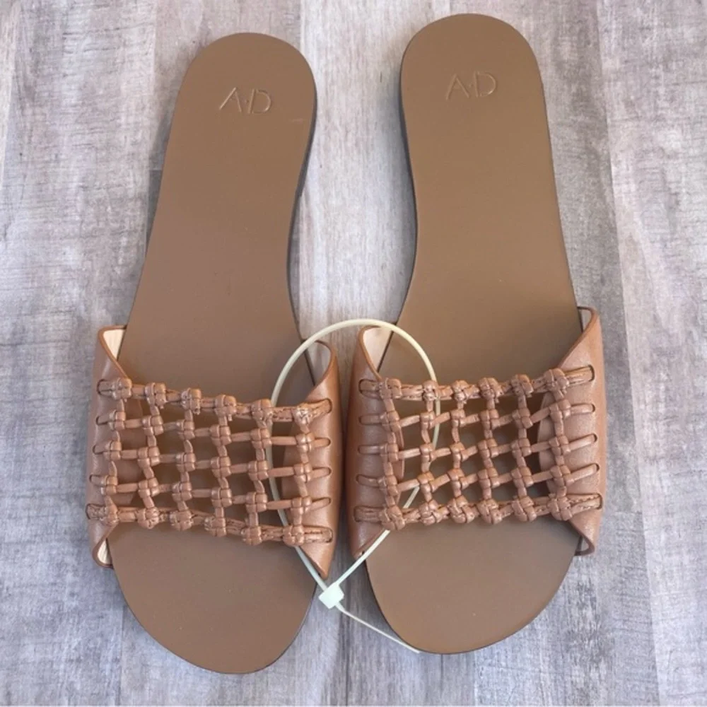 AD & DAUGHTERS brown slip on flat sandals sz 8